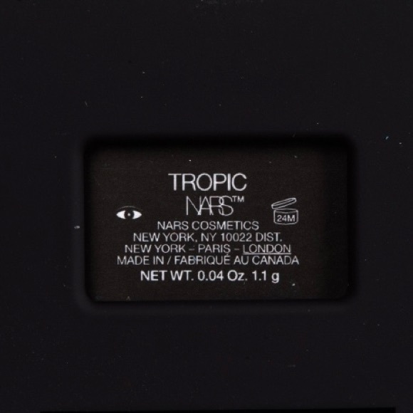 NARS eyeshadow in Tropic - Picture 2 of 10